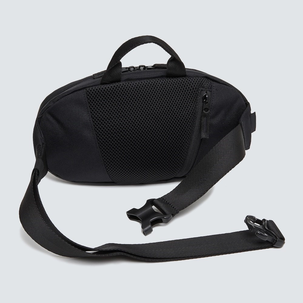 Black Nike Futura Luxe Crossbody Bag | JD Sports UK